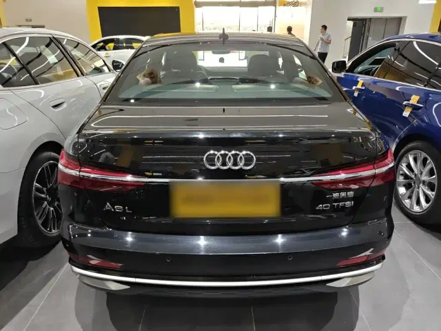 Audi A6L — Фото автомобиля 5