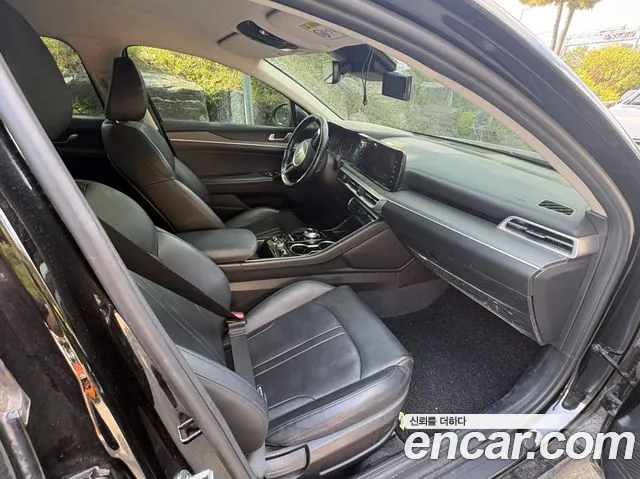 Hyundai AVANTE Avante (CN7) — Фото автомобиля 17