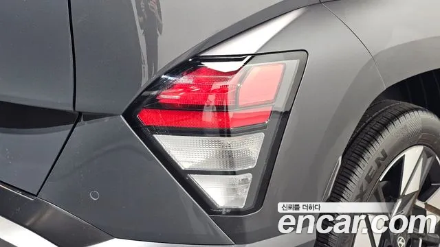 Hyundai Kona — Фото автомобиля 8