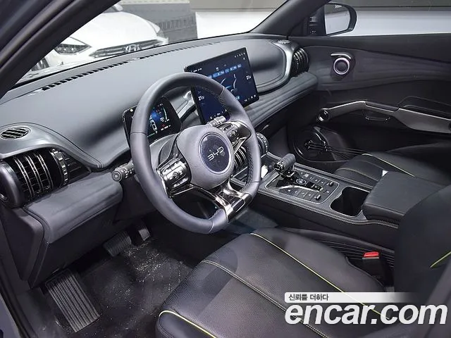 BYD Atto 3 — Фото автомобиля 4