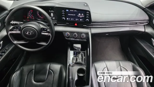 Hyundai AVANTE Avante (CN7) — Фото автомобиля 7