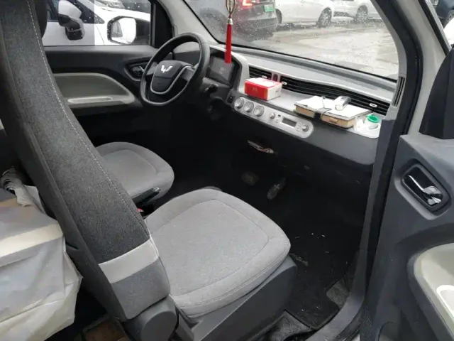 Wuling Hongguang Mini EV — Фото автомобиля 8