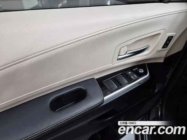 Toyota Sienna 4th Gen — Фото автомобиля 14