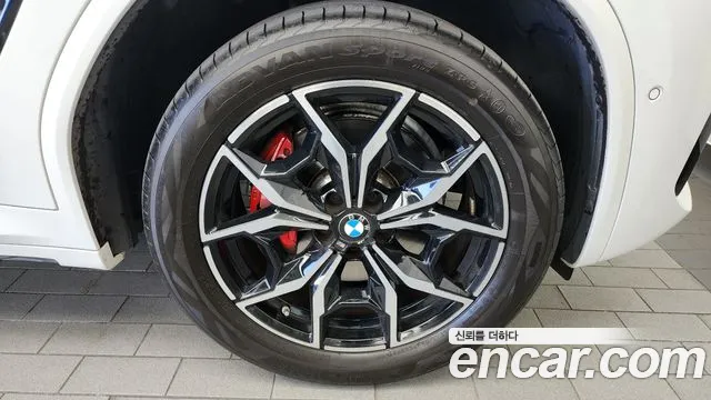 BMW X3 xDrive 20i M Sport Pro — Фото автомобиля 5