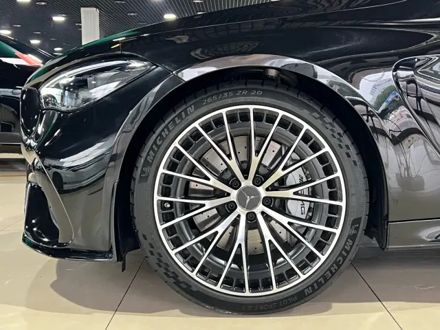 Mercedes-Benz CLE-Class AMG — Фото автомобиля 9