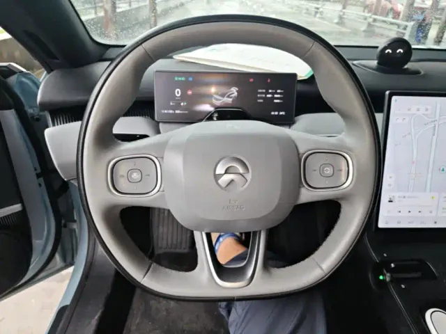 Nio ET5 Touring — Фото автомобиля 10