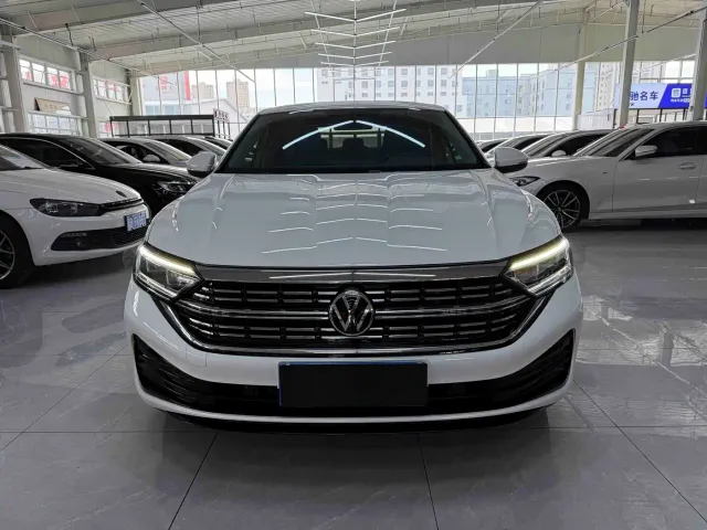 Volkswagen Sagitar — Фото автомобиля 2