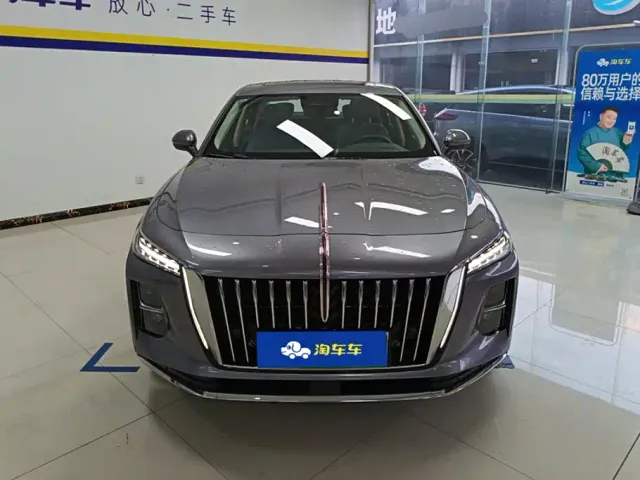 Hongqi H5 PHEV — Фото автомобиля 2