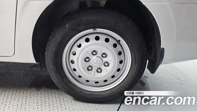 Hyundai Staria Staria Карго 3 места — Фото автомобиля 20