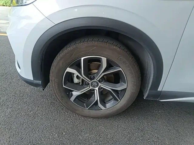 BYD Yuan PLUS — Фото автомобиля 22