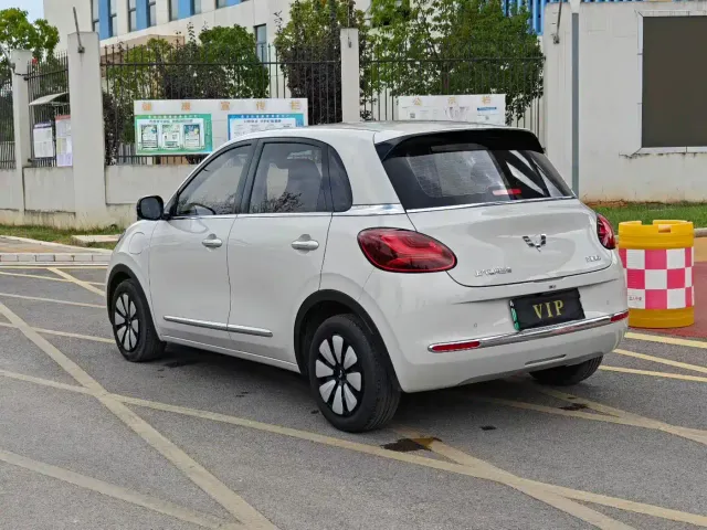 Wuling Bingo — Фото автомобиля 4
