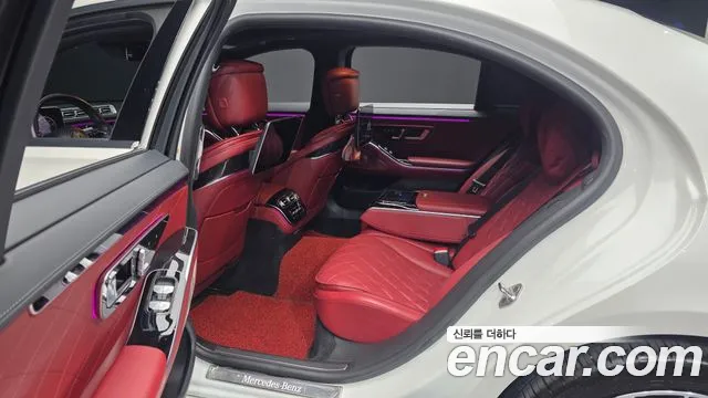 Mercedes-Benz S-Class — Фото автомобиля 11