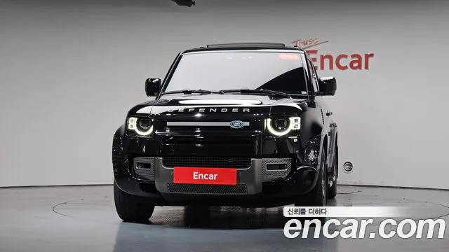 Land Rover Defender L663 — Фото автомобиля 2