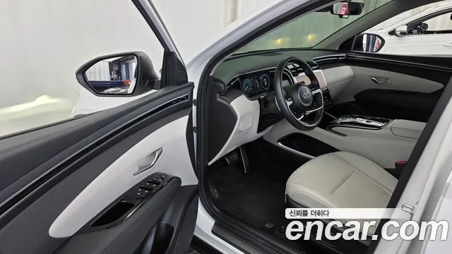 Hyundai Tucson Tucson (NX4) Дизель 2.0 4WD — Фото автомобиля 7