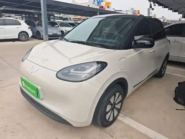 Фотография автомобиля — Wuling Bingo