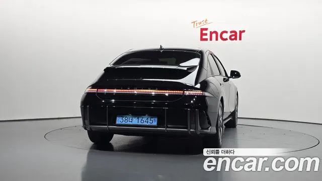 Hyundai Ioniq 6 — Фото автомобиля 4