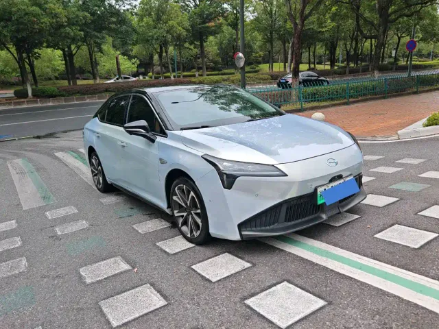GAC Aion S Plus — Фото автомобиля 3