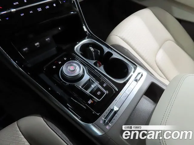 Kia Canival Carnival 4 поколение Дизель 9 мест Hi-Limousine — Фото автомобиля 12