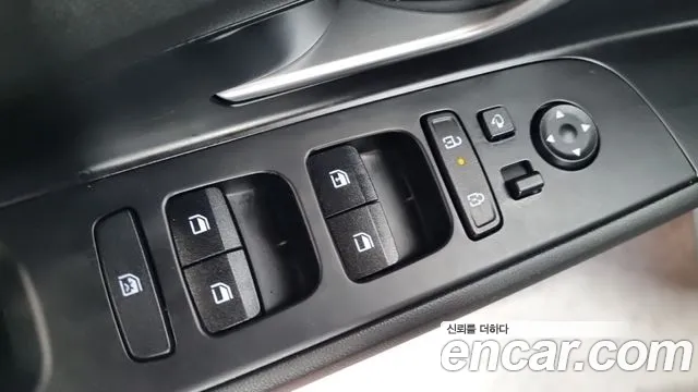 Hyundai Avante CN7 — Фото автомобиля 13