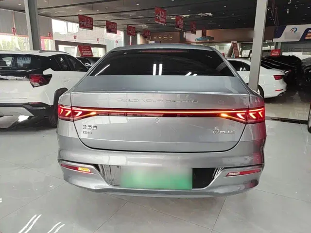 BYD Qin PLUS — Фото автомобиля 5