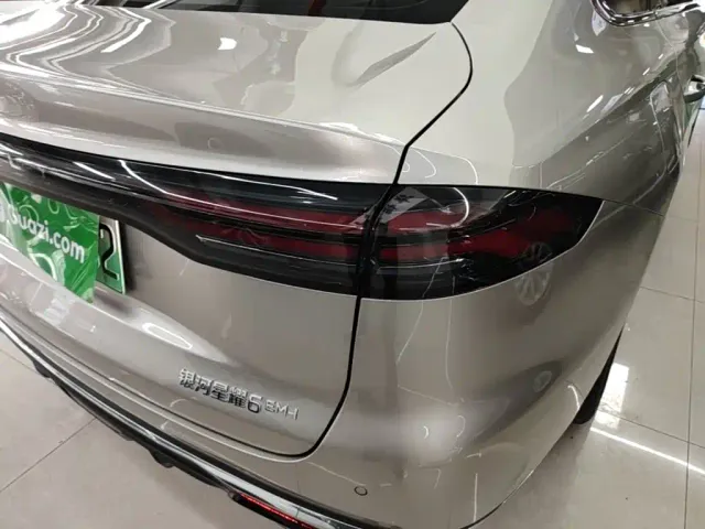 Geely Galaxy Stellar 6 — Фото автомобиля 7