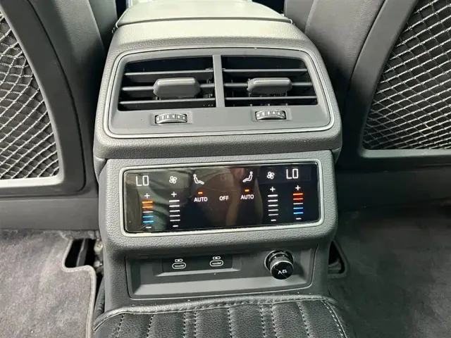 Audi A6L — Фото автомобиля 14