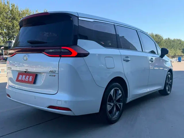 GAC Trumpchi M6 — Фото автомобиля 6