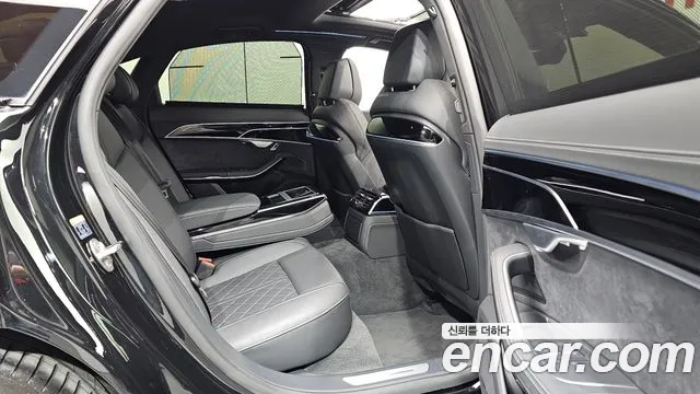 Audi A8 D5 — Фото автомобиля 12