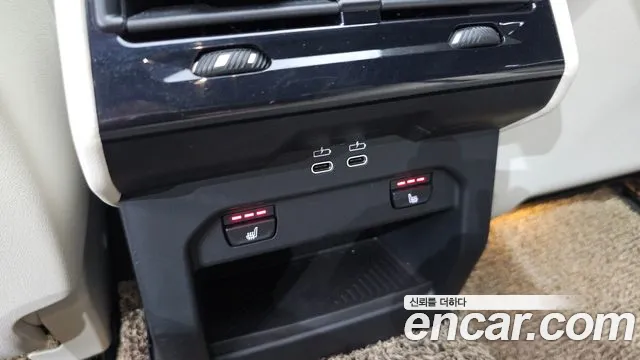 BMW 5 Series G60 — Фото автомобиля 18