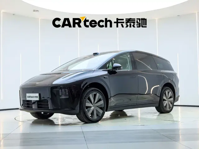 Фотография автомобиля — Li Auto i8