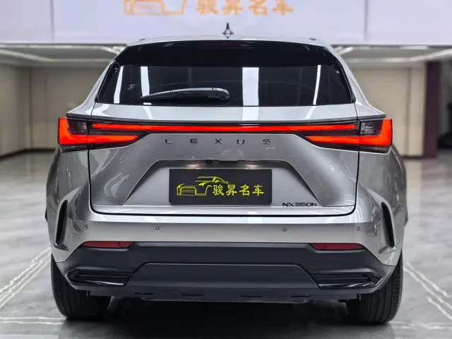 Lexus NX — Фото автомобиля 5