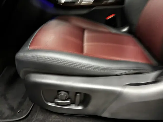 Land Rover Range Rover Evoque — Фото автомобиля 14