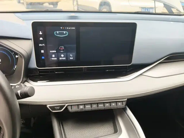 Geely Xingrui — Фото автомобиля 12