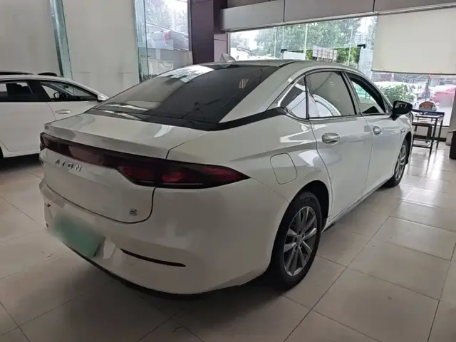 GAC Aion S — Фото автомобиля 4