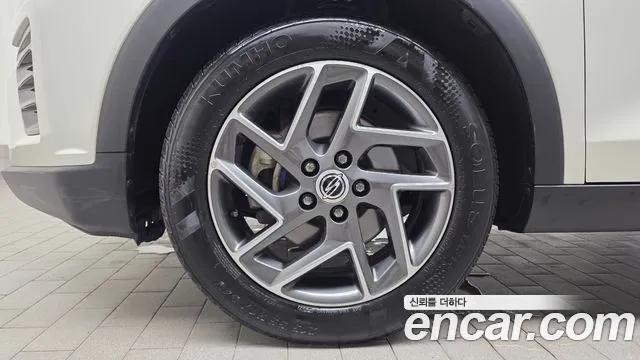 KG_Mobility_Ssangyong TIBOLI Very New Tivoli Бензин 1.5 2WD — Фото автомобиля 5
