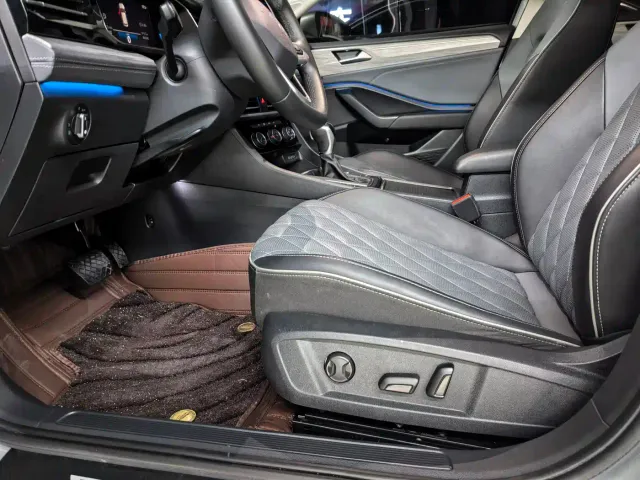 Volkswagen Sagitar — Фото автомобиля 12