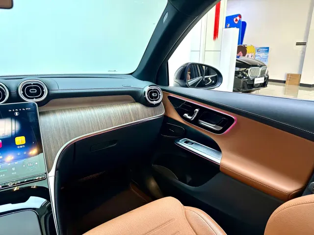 Mercedes-Benz GLC-Class — Фото автомобиля 20