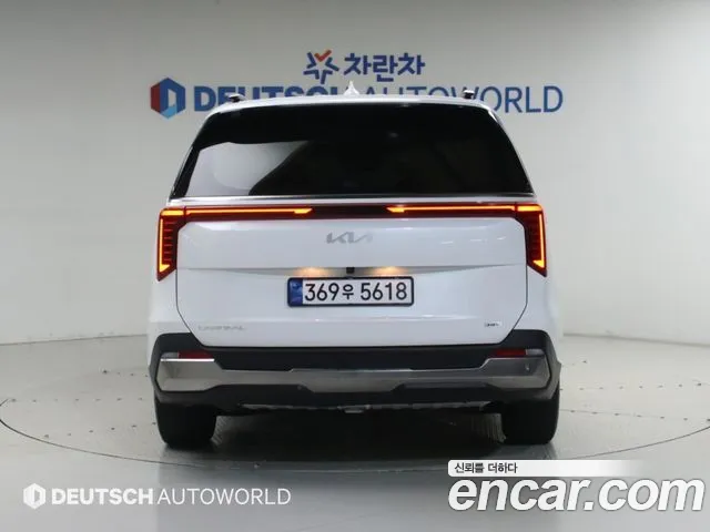 Kia Carnival 4th Gen — Фото автомобиля 4