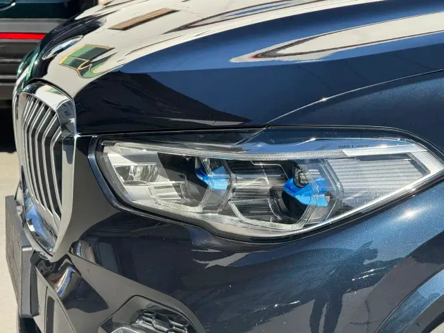 BMW X5 — Фото автомобиля 2