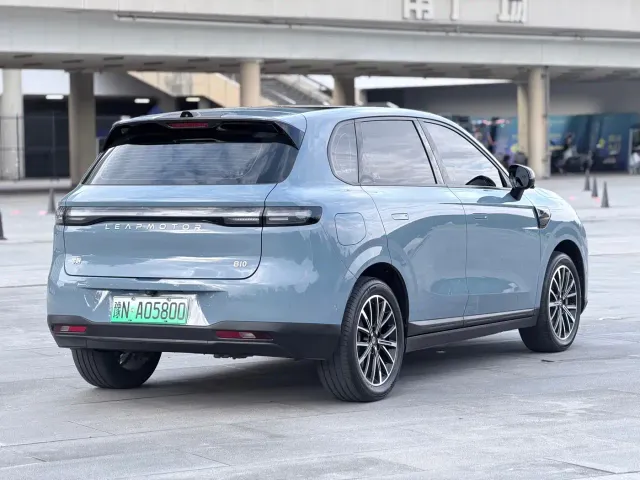 Leapmotor B10 — Фото автомобиля 4