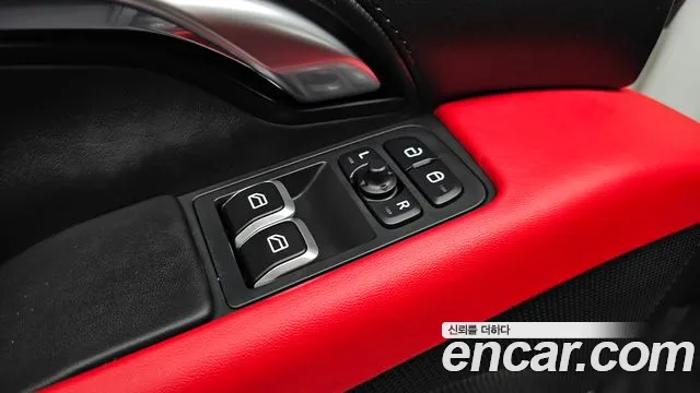 Lotus Emira — Фото автомобиля 30