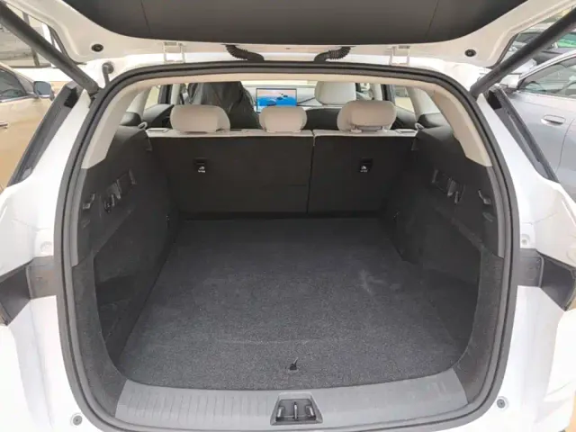 BYD Seal 06 DM-i Touring 2025 DM-i 150KM Flagship — Фото автомобиля 18