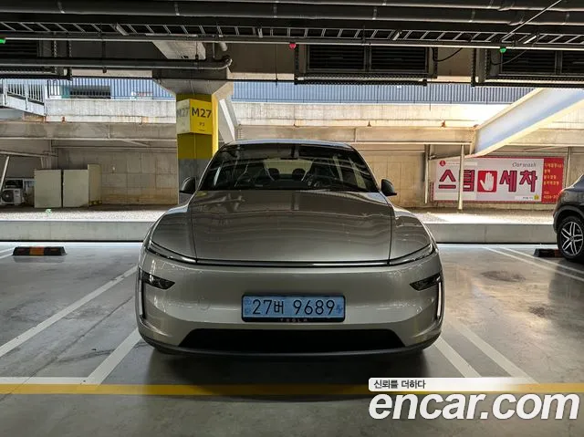 Tesla Model Y — Фото автомобиля 3