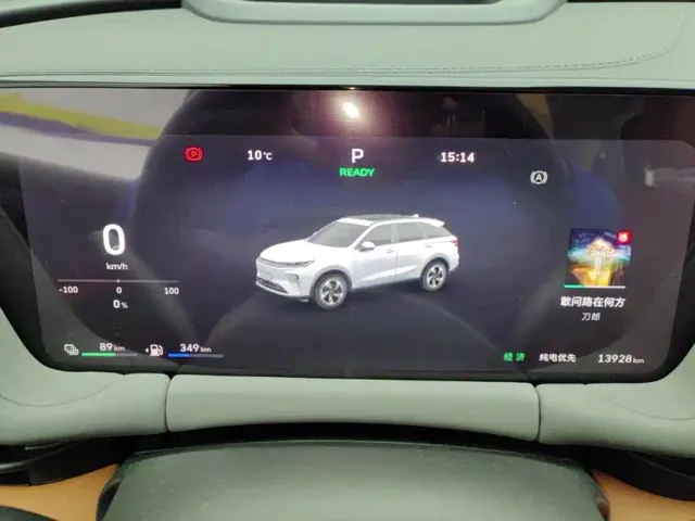 Haval Xiaolong MAX — Фото автомобиля 14