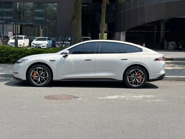 Changan Qiyuan A06 — Фото автомобиля 7