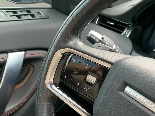 Land Rover Discovery Sport 2022 Model 249PS R-Dynamic S Performance Edition 5-Seater — Фото автомобиля 24