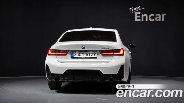 BMW 3-Series 3 серия (G20) 320i M Sport — Фото автомобиля 4
