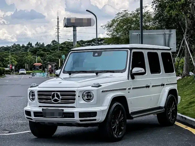 Фотография автомобиля — Mercedes-Benz G-Class