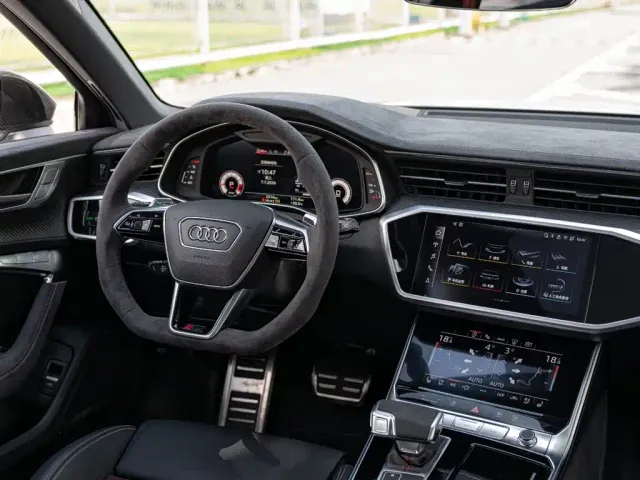 Audi RS 6 — Фото автомобиля 11
