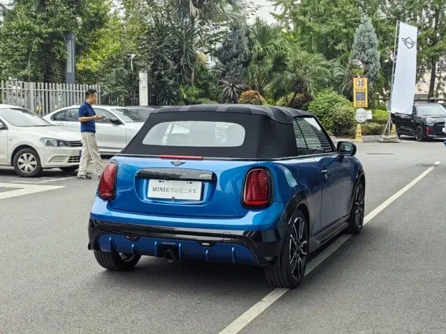 MINI John Cooper Works — Фото автомобиля 5
